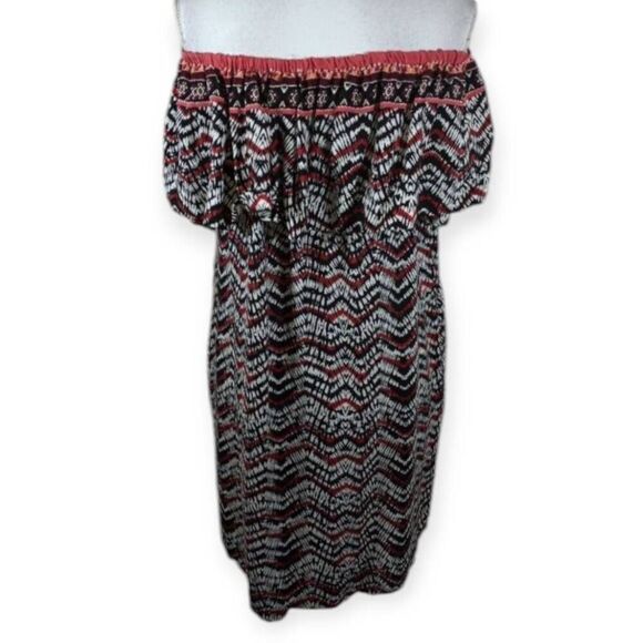 SANCTUARY BLACK, WHITE, & RED OFF-THE-SHOULDER DRESS SZ.M NWT - Picture 6 of 10